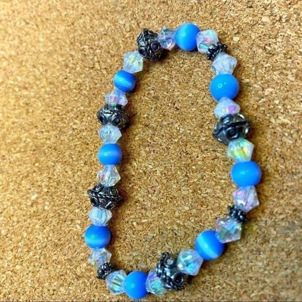 Small wrist iridescent crystal beaded stretch bracelet